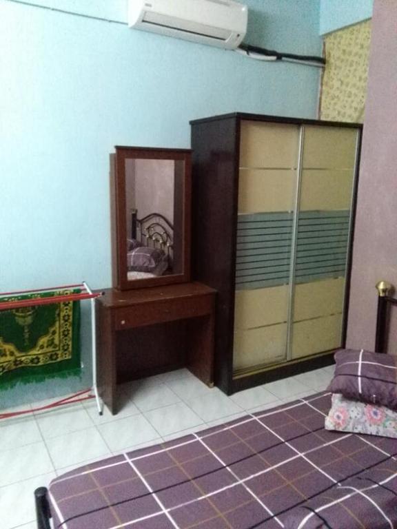Deenaz Utara Homestay อลอร์สตาร์ ภายนอก รูปภาพ