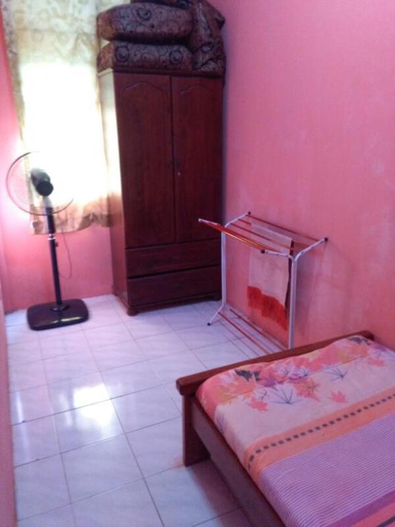 Deenaz Utara Homestay อลอร์สตาร์ ภายนอก รูปภาพ